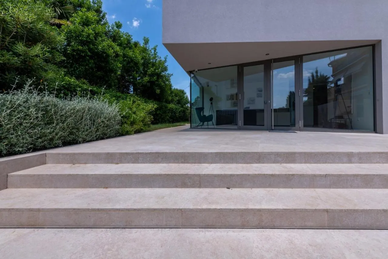 Rm Luxury Villa With Pool In Rovinj 0*,